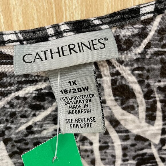 Catherines Black Print Top Size 1X 18/20 - Picture 2 of 4